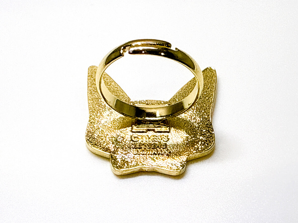 GACHA GACHA 'Ai Yazawa BIG METAL RING'.