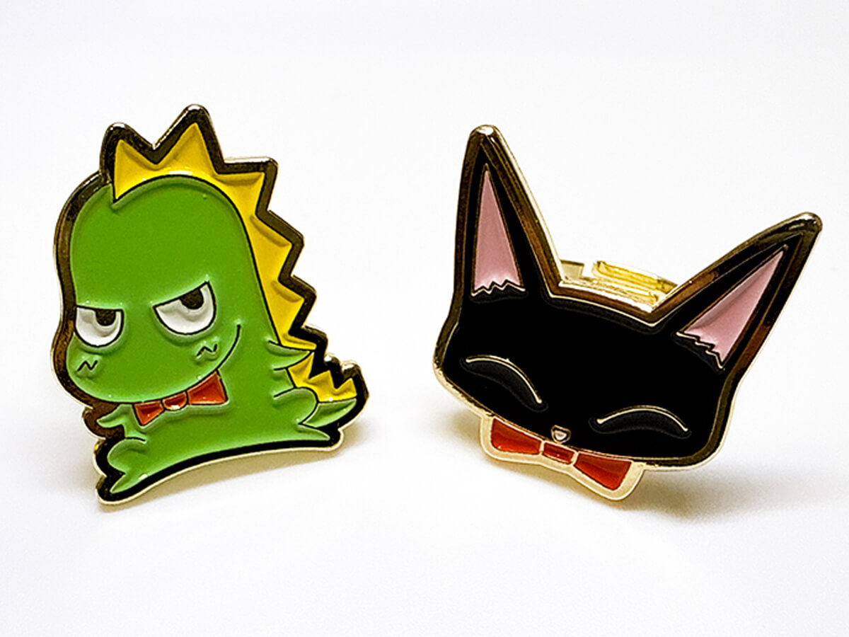 GACHA GACHA 'Ai Yazawa BIG METAL RING'.