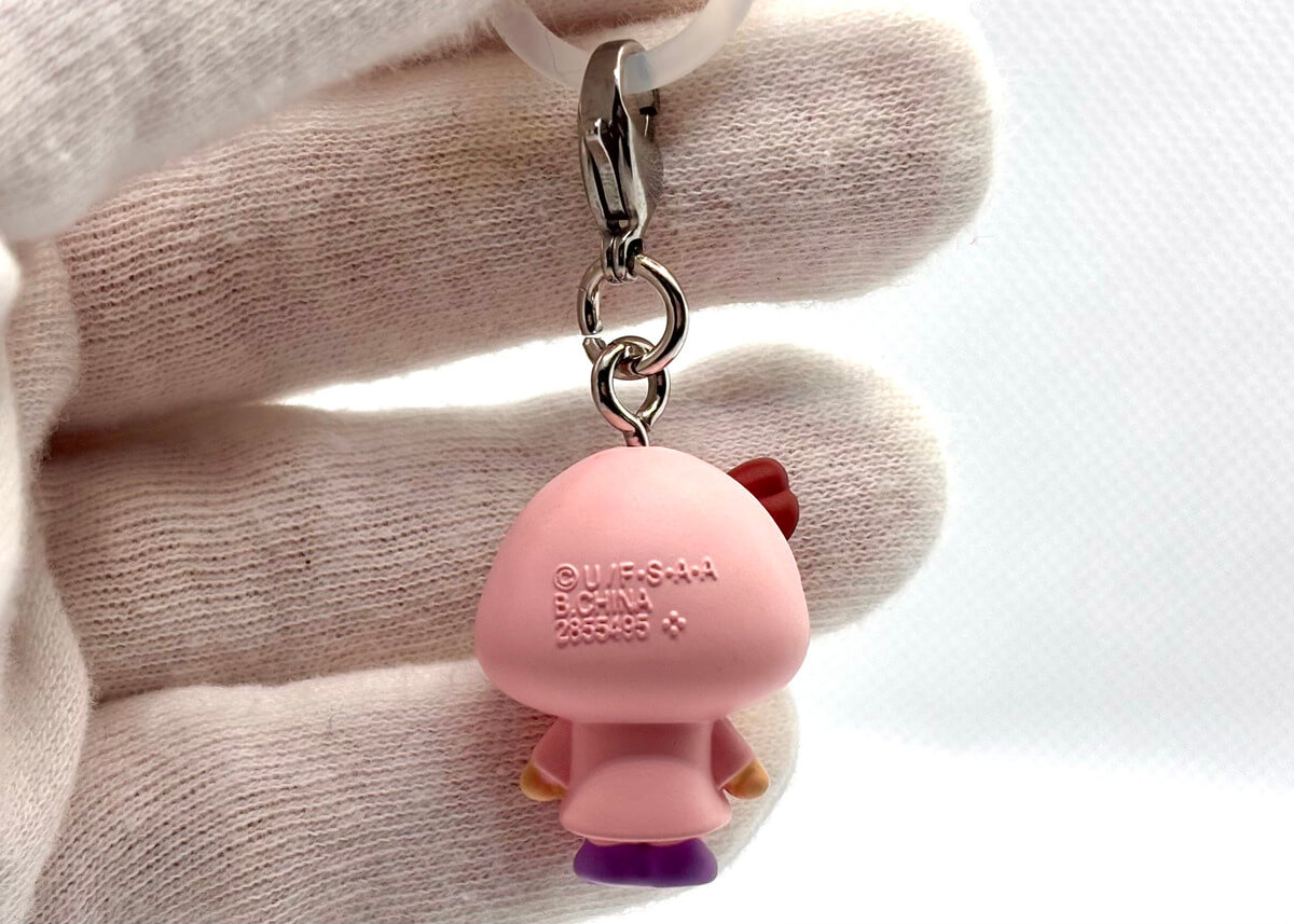 ガチャガチャ「クレヨンしんちゃん めじるしアクセサリー2 ～パステルカラー～」
