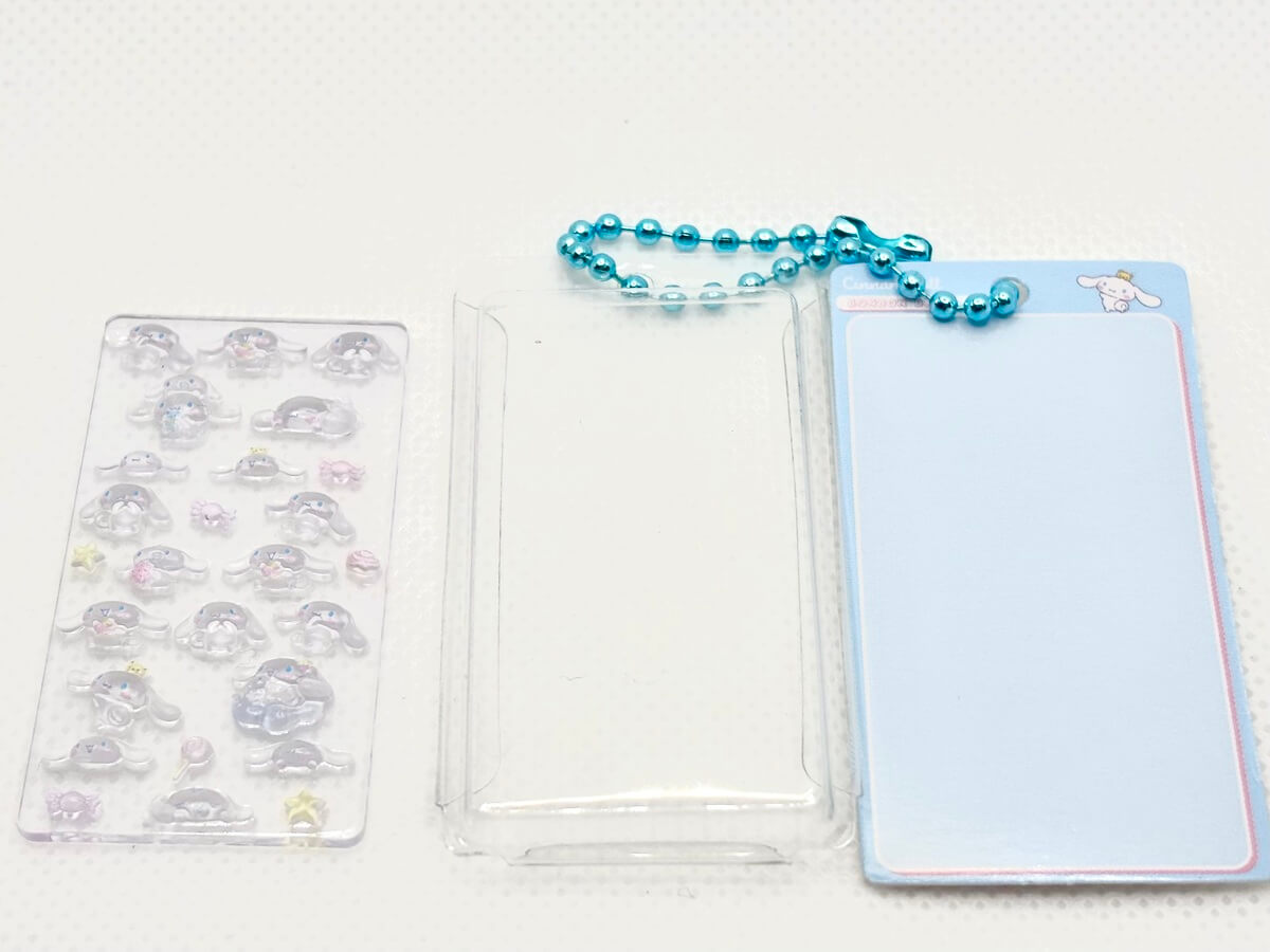 GACHA GACHA "Sanrio Characters Bonbon Drop Miniature Charms
