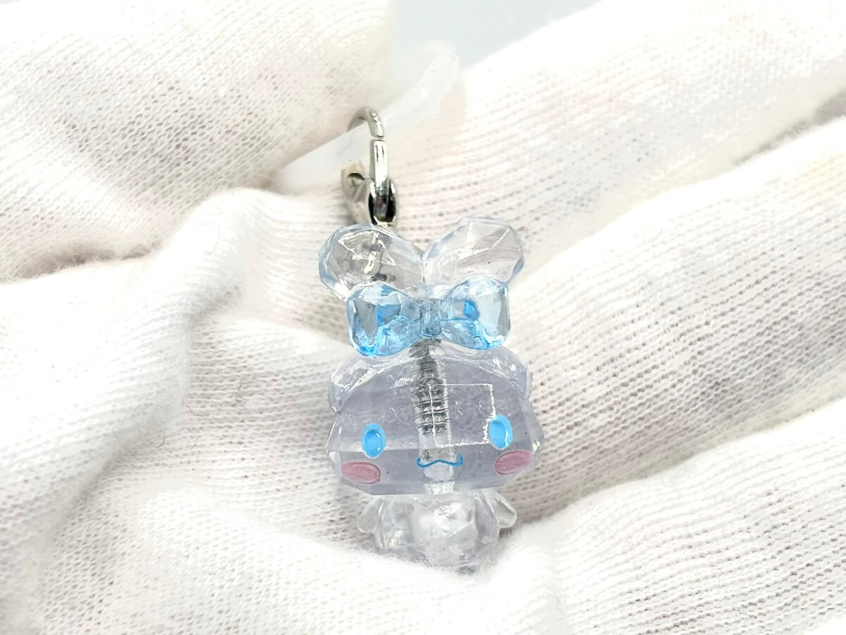 가챠가챠 '산리오 캐릭터 크리스탈 메즈루시 액세서리'