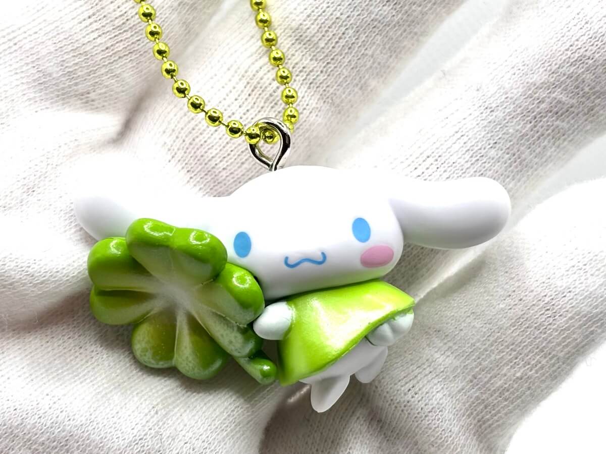 GACHA GACHA：「Sanrio Characters Yotsuba Clover Mascot」。