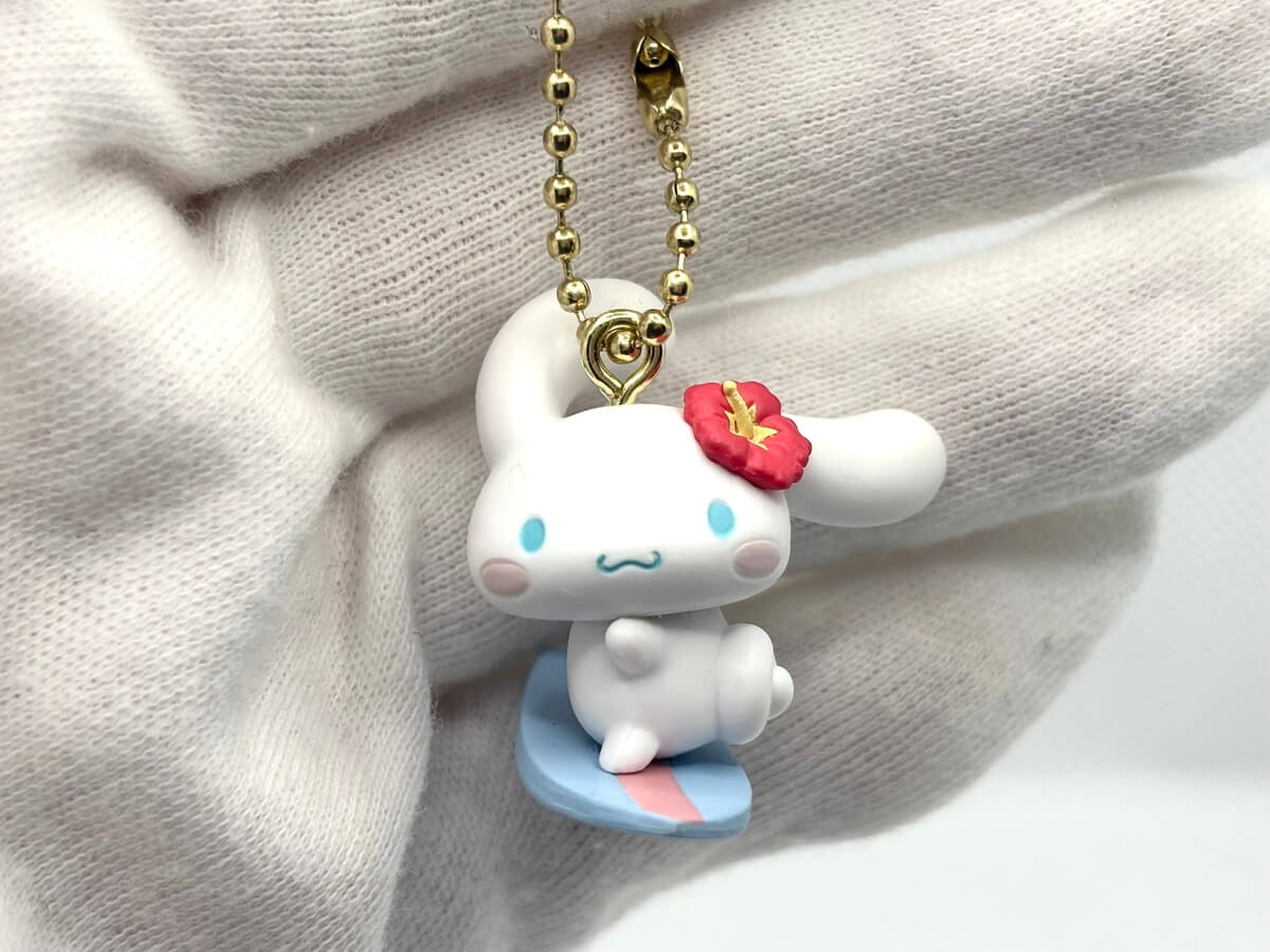 ガチャガチャ「サンリオキャラクターズ アロハスイングコレクション」
