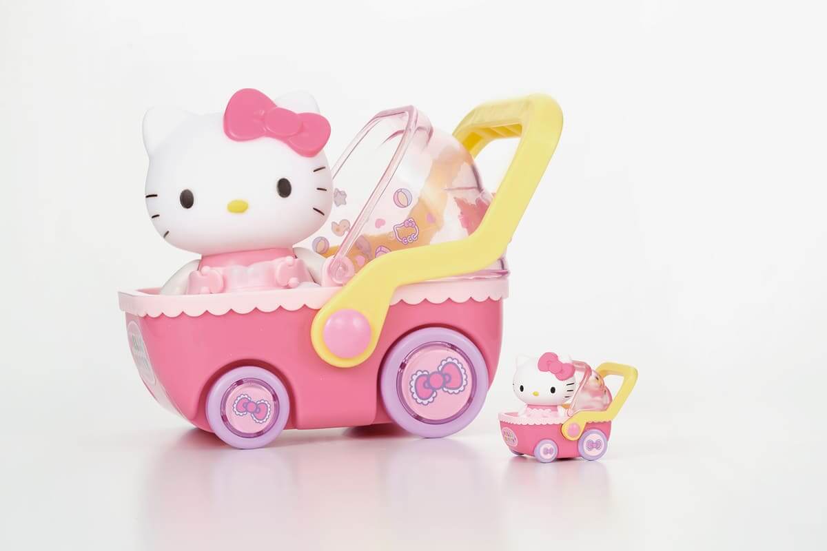 ハローキティ かわいいおもちゃ ミニチュアチャーム