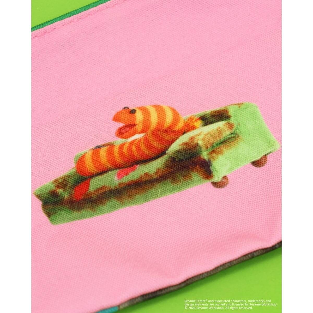 セサミストリート　BIGフラットポーチ