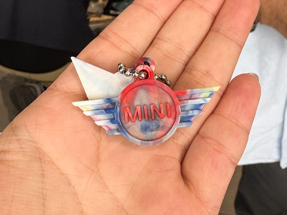 MINIロゴのキーホルダー