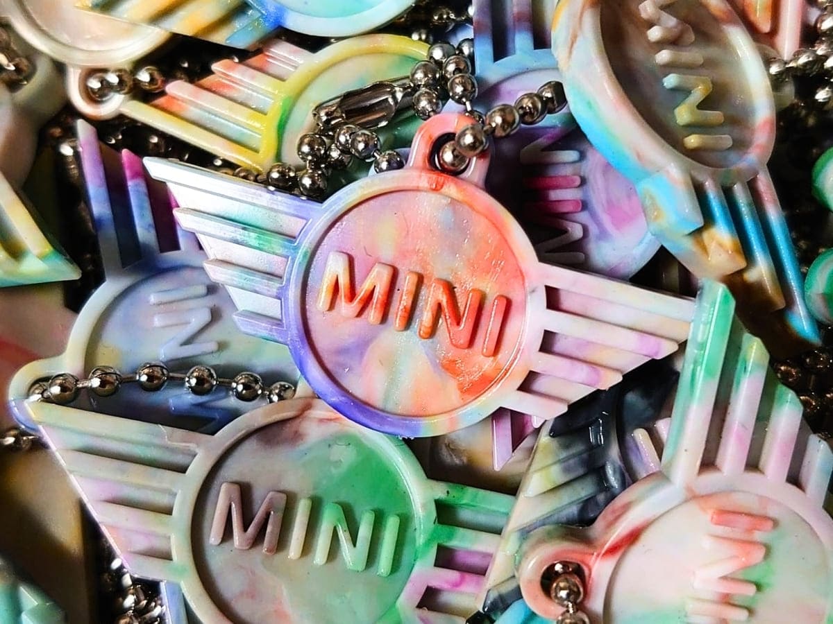 MINIロゴのキーホルダー